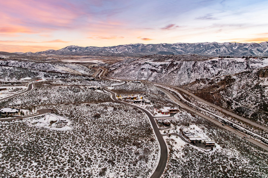 1280 E CANYON GATE RD Park City, UT 84098