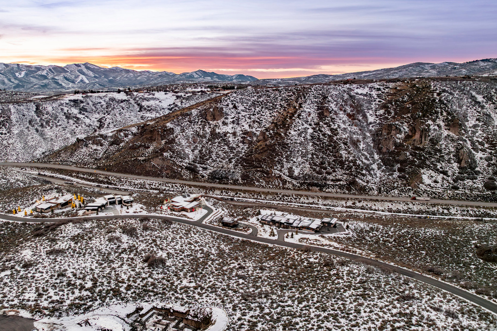 1280 E CANYON GATE RD Park City, UT 84098