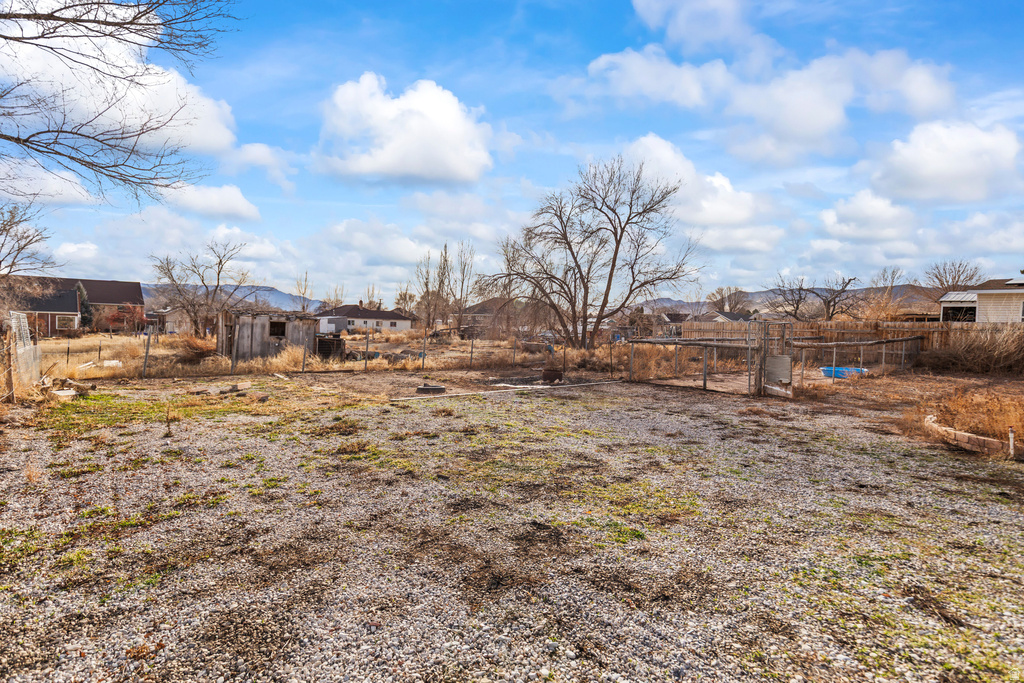 35 W 200 N Aurora, UT 84620