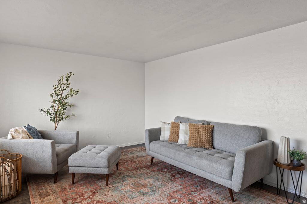 35 W 200 N Aurora, UT 84620