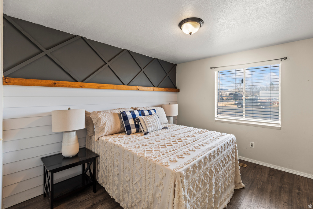 35 W 200 N Aurora, UT 84620