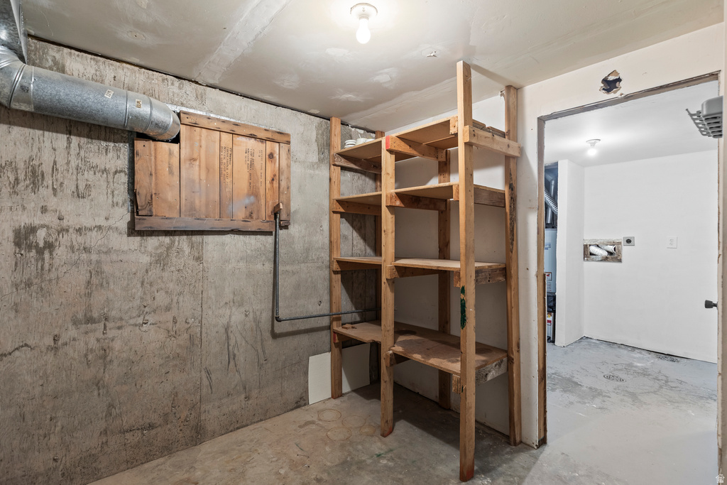 35 W 200 N Aurora, UT 84620