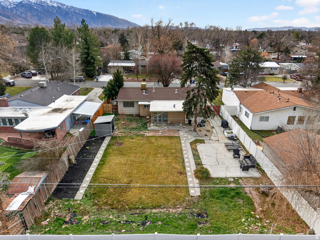 1771 E FIELDCREST LN Holladay, UT 84117