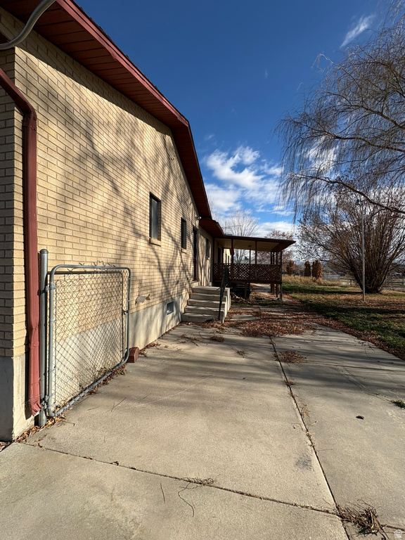 5577 W 4000 S Hooper, UT 84315