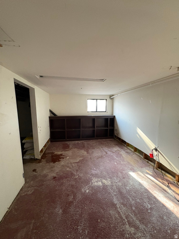 5577 W 4000 S Hooper, UT 84315