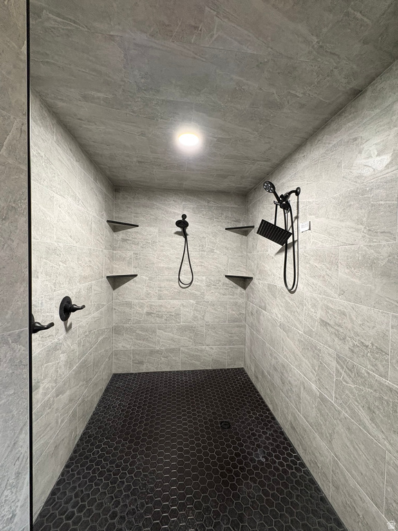 5577 W 4000 S Hooper, UT 84315