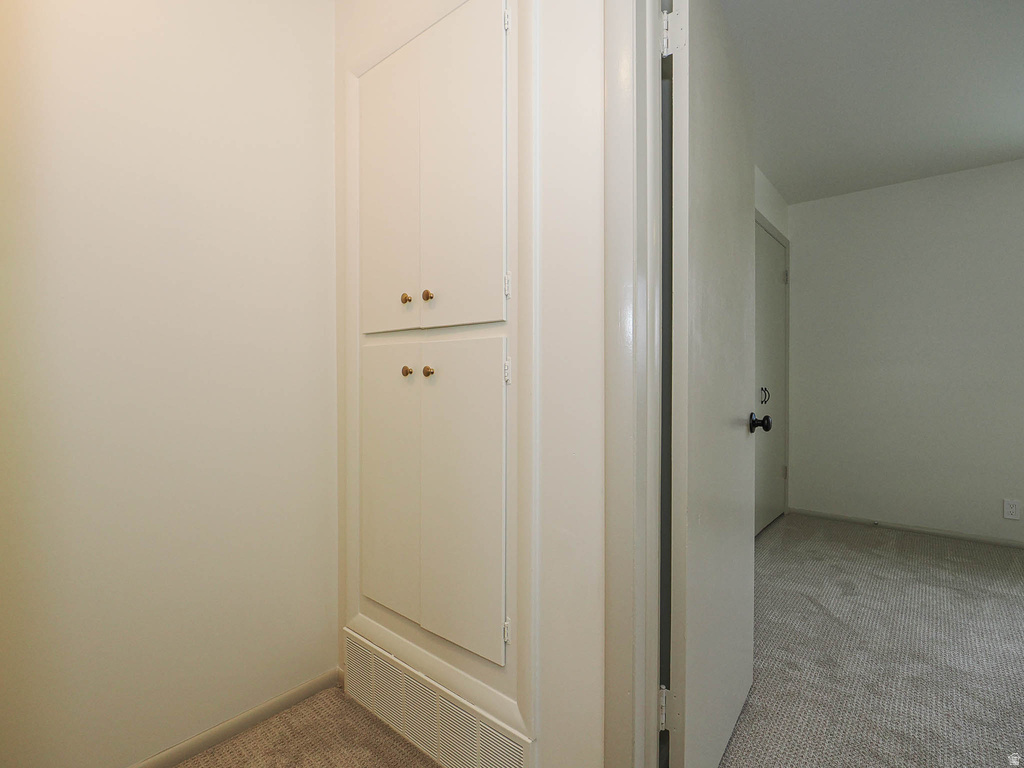 2122 E GEORGETOWN SQ Millcreek, UT 84109