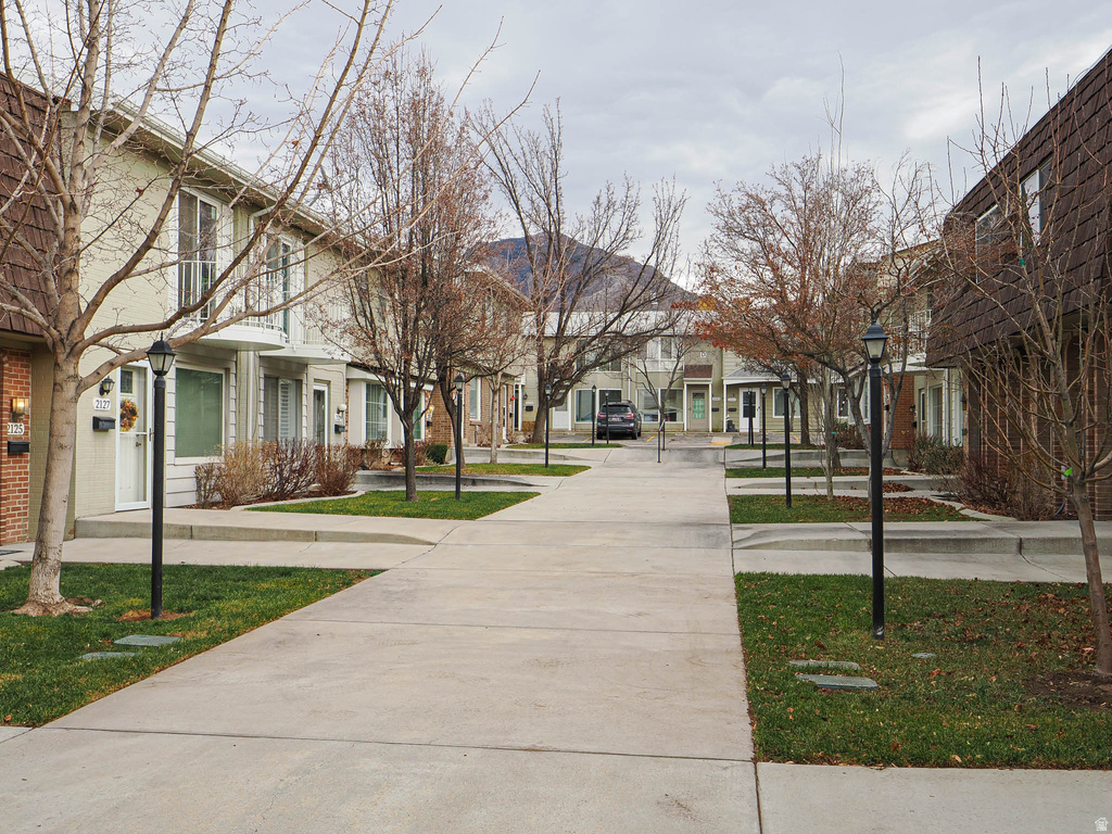 2122 E GEORGETOWN SQ Millcreek, UT 84109