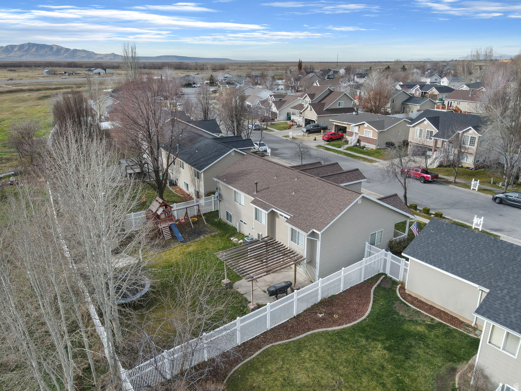 1427 W SILVERCREEK DR Layton, UT 84041