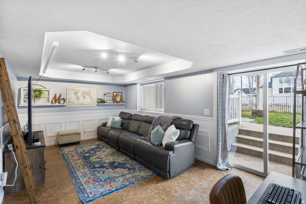 1427 W SILVERCREEK DR Layton, UT 84041