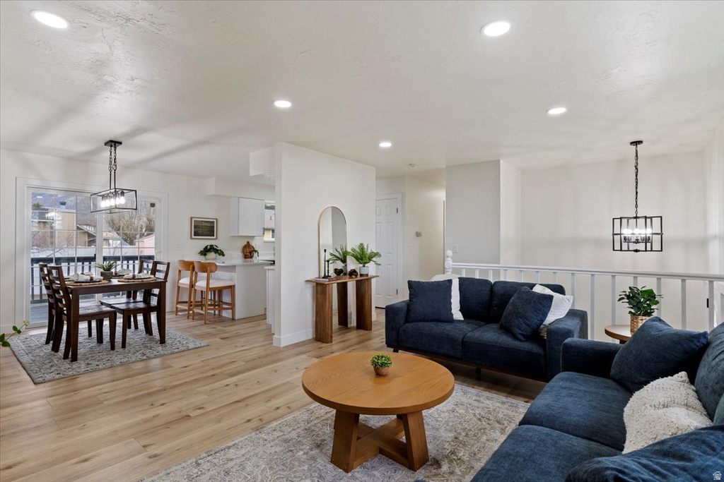 1212 N VIRGINIA AVE Harrisville, UT 84404