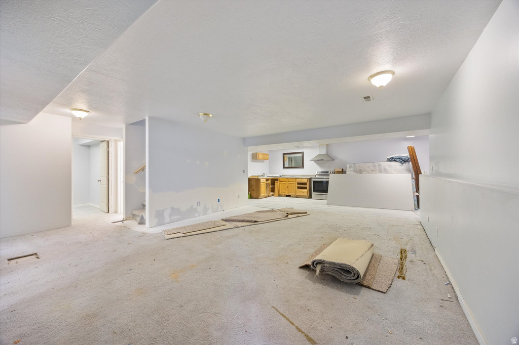 3788 W NEW VILLAGE RD West Jordan, UT 84088