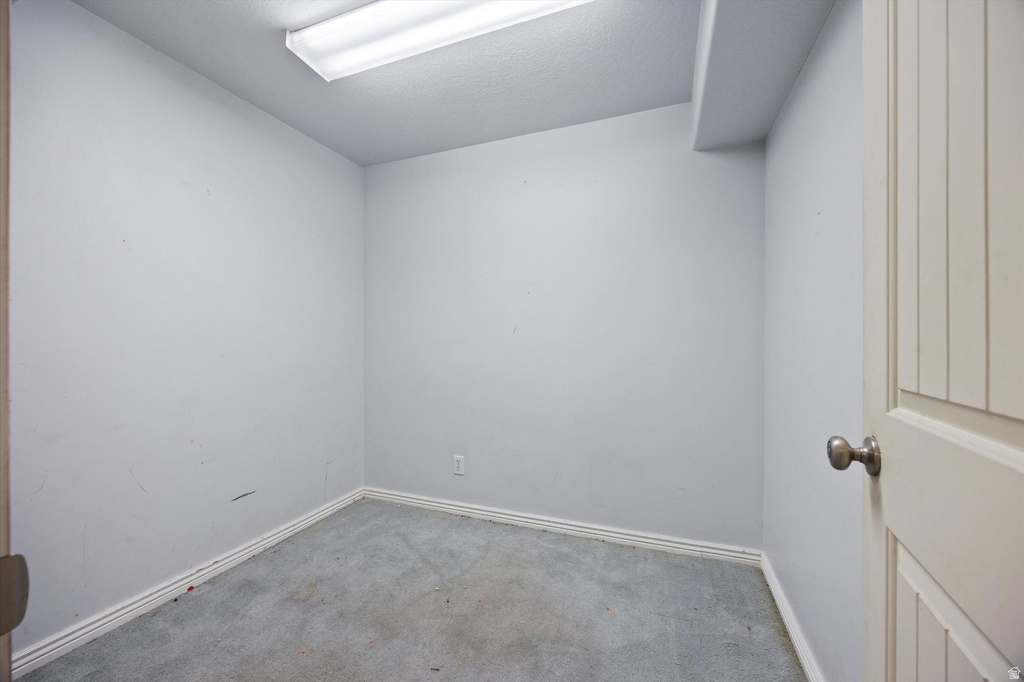 3788 W NEW VILLAGE RD West Jordan, UT 84088