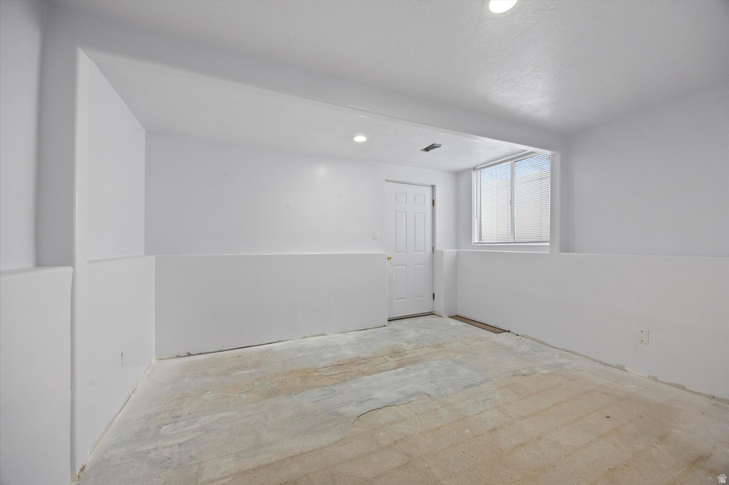 3788 W NEW VILLAGE RD West Jordan, UT 84088