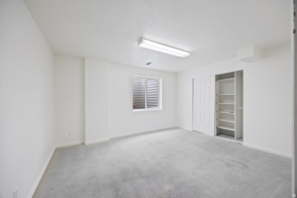 3788 W NEW VILLAGE RD West Jordan, UT 84088