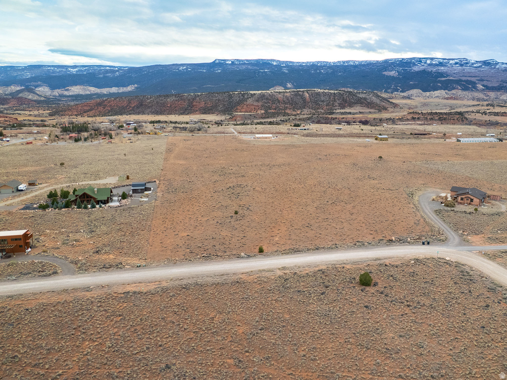 603 W 325 ST Torrey, UT 84775