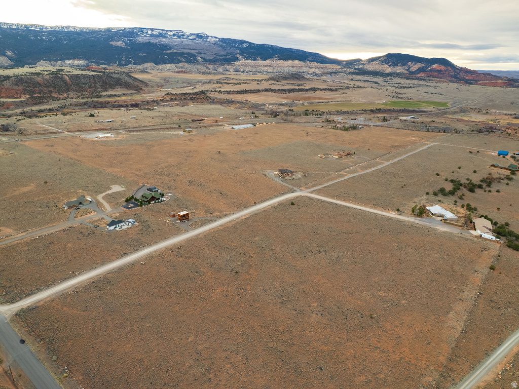 603 W 325 ST Torrey, UT 84775