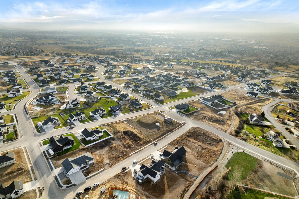 1025 S 200 W Hyde Park, UT 84318