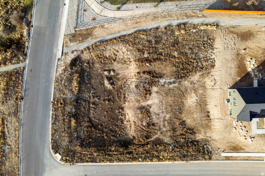 1025 S 200 W Hyde Park, UT 84318