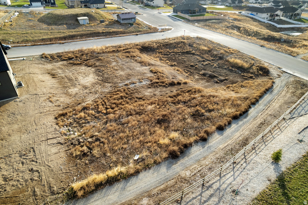 1025 S 200 W Hyde Park, UT 84318