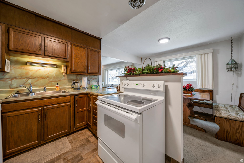 5030 S ALEX ST Salt Lake City, UT 84118