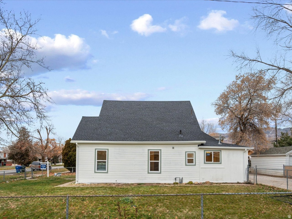2832 S MONROE Ogden, UT 84401