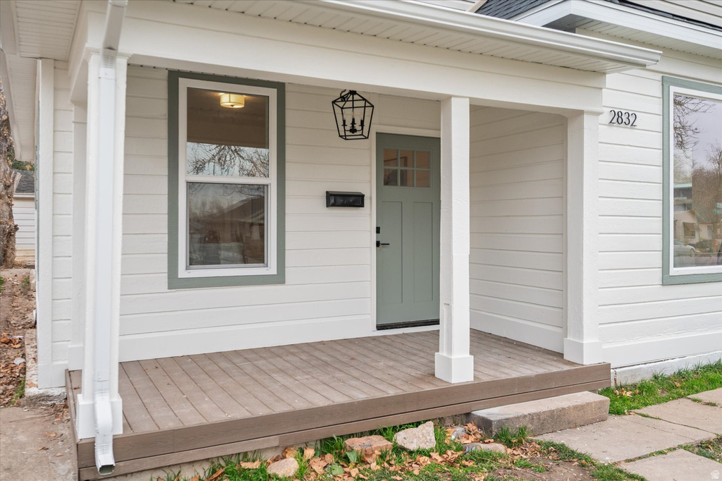 2832 S MONROE Ogden, UT 84401