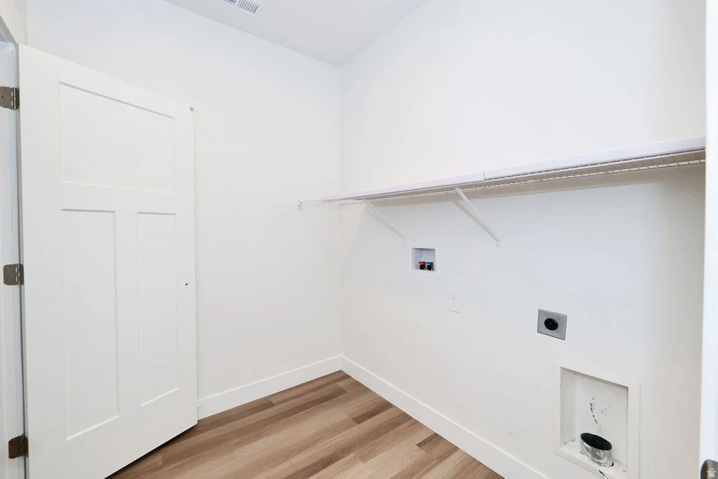 13525 S POOLE DR #B202 Riverton, UT 84065