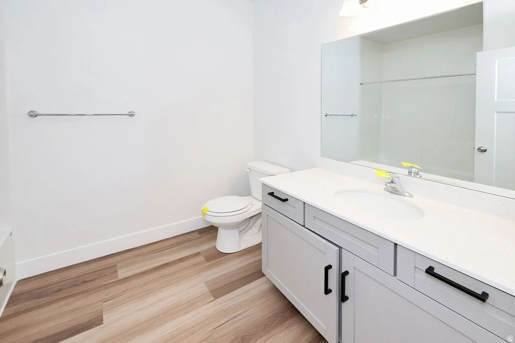 13525 S POOLE DR #B202 Riverton, UT 84065