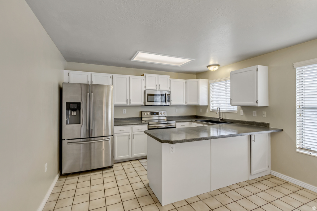 9733 S QUINDARO RD Sandy, UT 84070