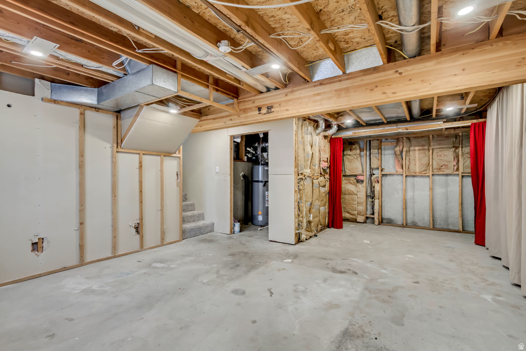 9733 S QUINDARO RD Sandy, UT 84070