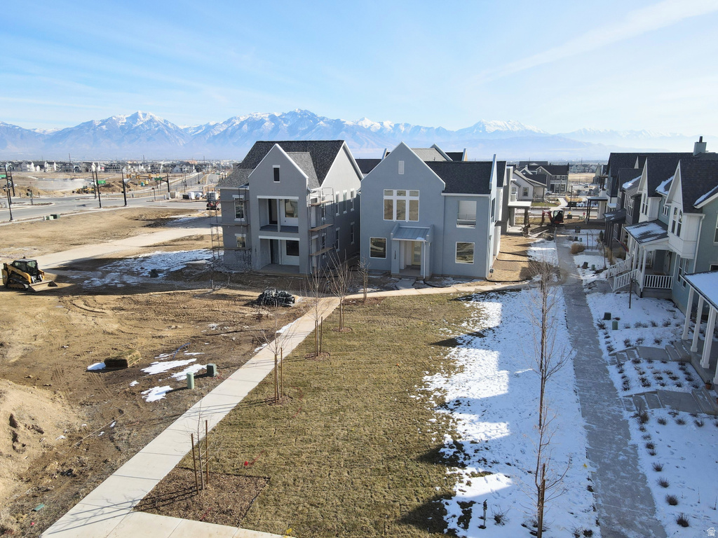 11326 S SILVER POND DR #322 South Jordan, UT 84009