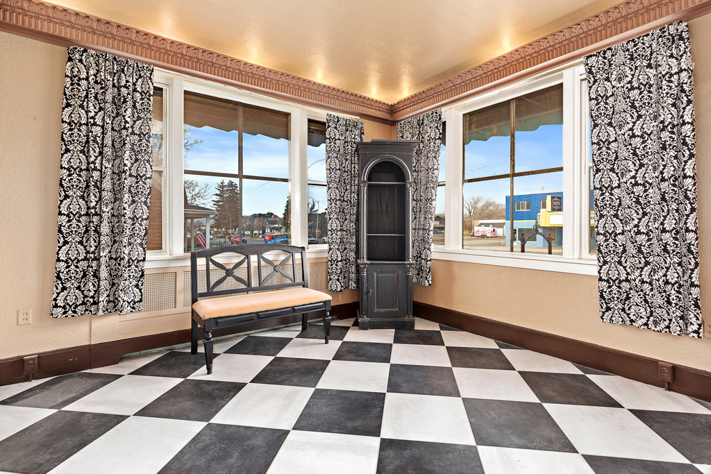 6 S 100 W American Fork, UT 84003