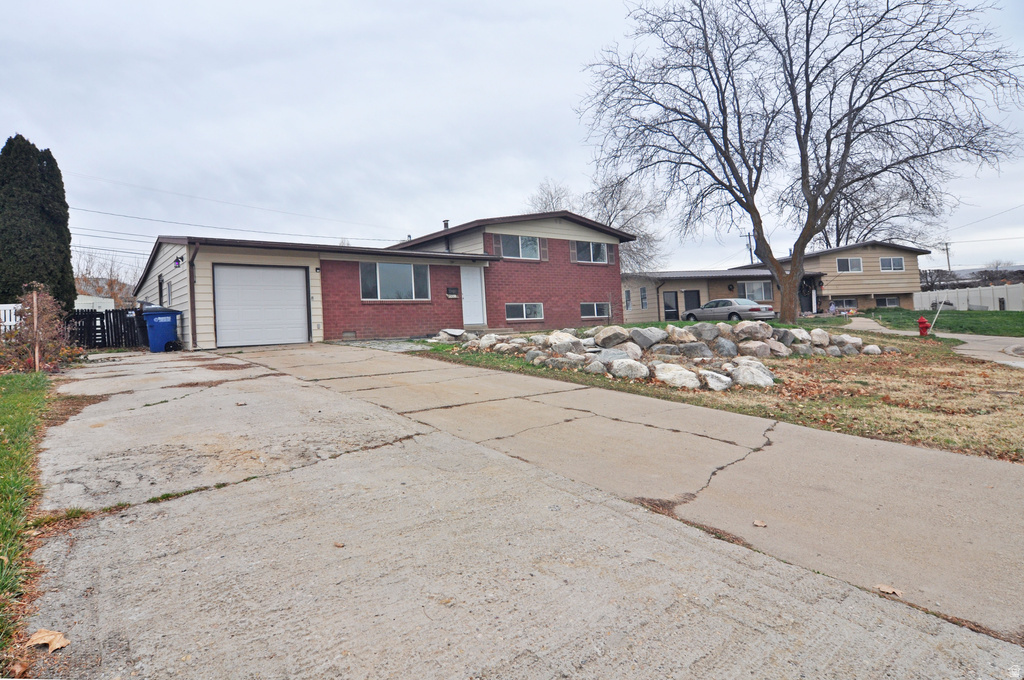 2358 N 400 W Sunset, UT 84015