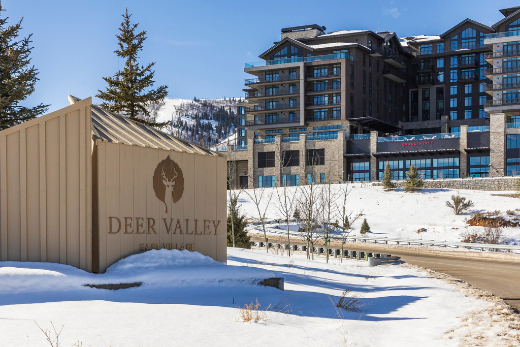 1702 W GLENCOE MOUNTAIN WAY #7043 Park City, UT 84060