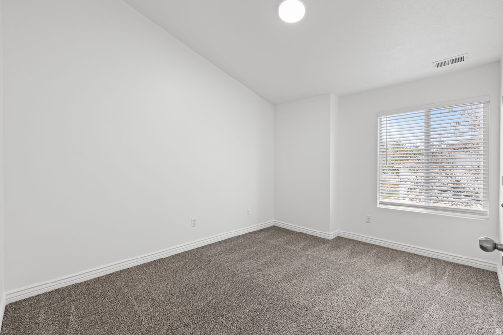 1253 W BORTHWICK WAY Murray, UT 84123