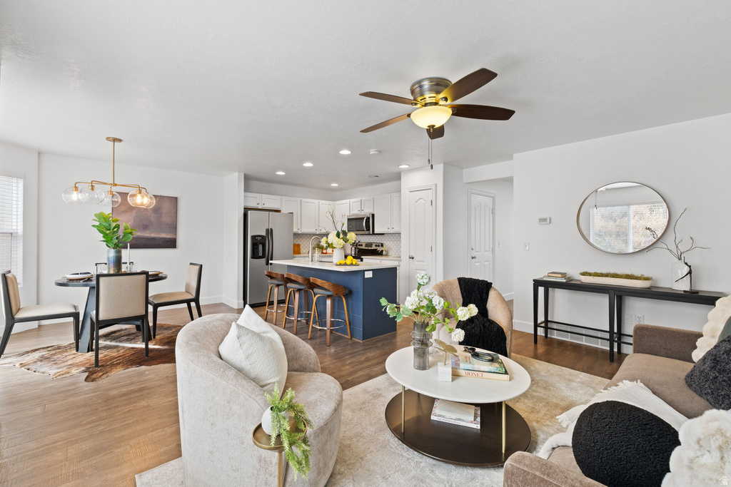 1253 W BORTHWICK WAY Murray, UT 84123