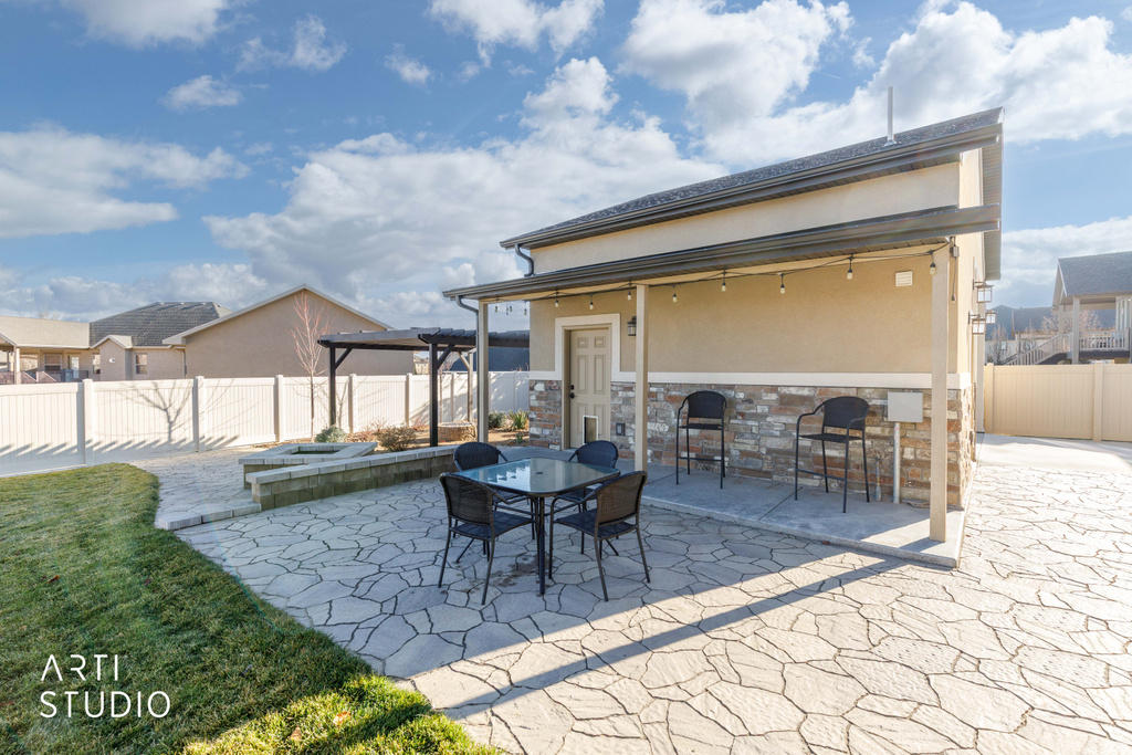 4068 S 4950 W West Haven, UT 84401