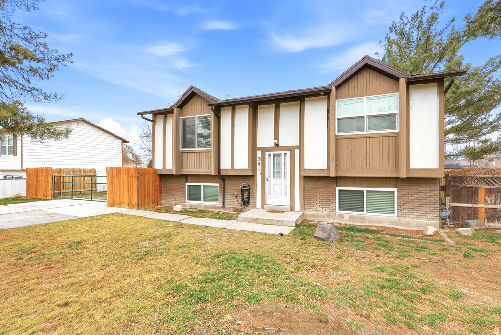 361 E MAIN ST Grantsville, UT 84029