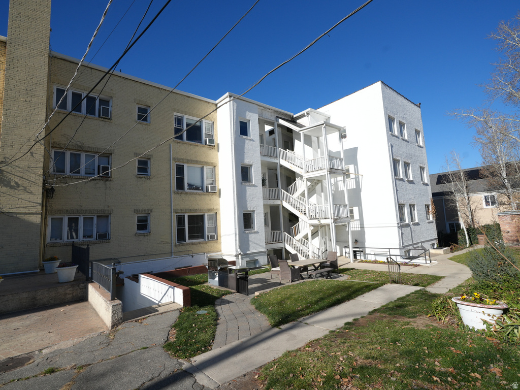 125 S 1300 E Salt Lake City, UT 84102