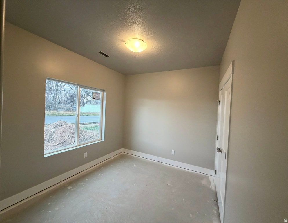 1038 LIBERTY COTTAGES CT Ogden, UT 84404