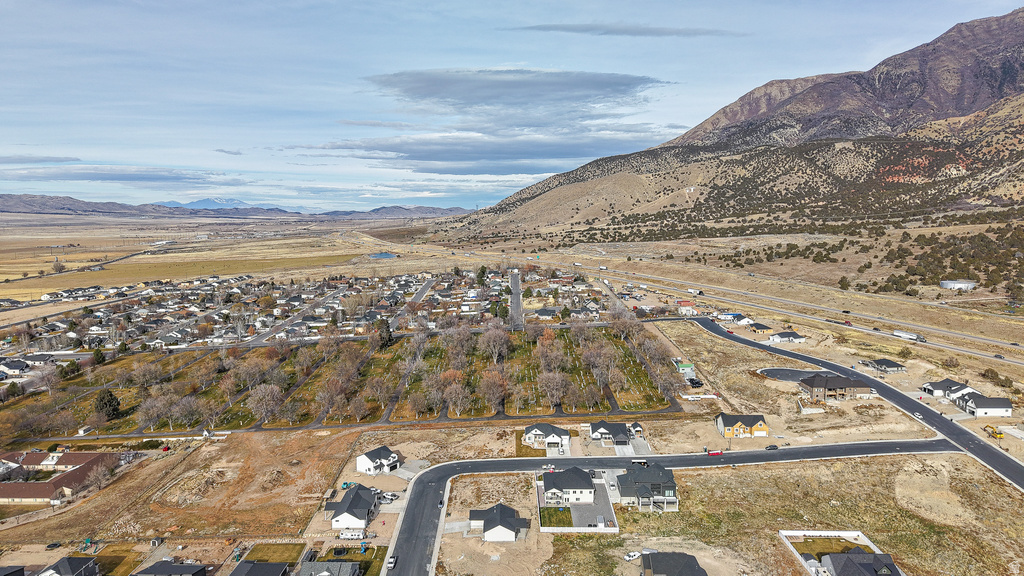 1062 N 580 E Nephi, UT 84648