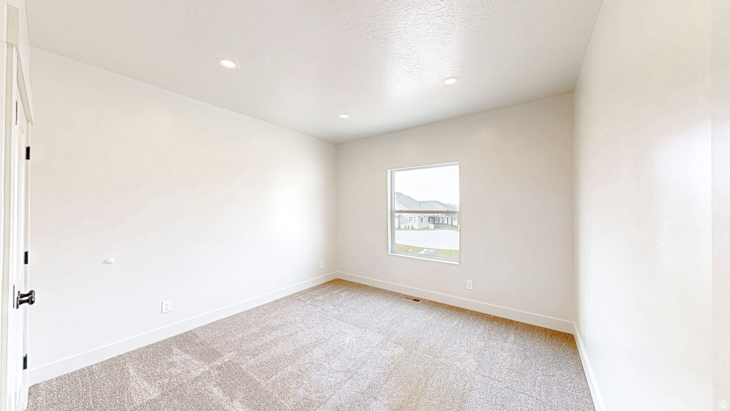 1062 N 580 E Nephi, UT 84648