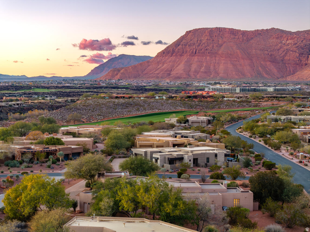 2417 W COHONINA TRL St George, UT 84770