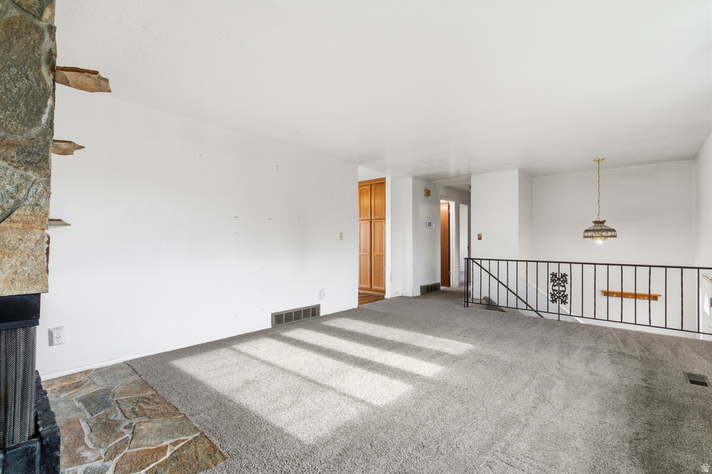 2676 W 6050 S Roy, UT 84067