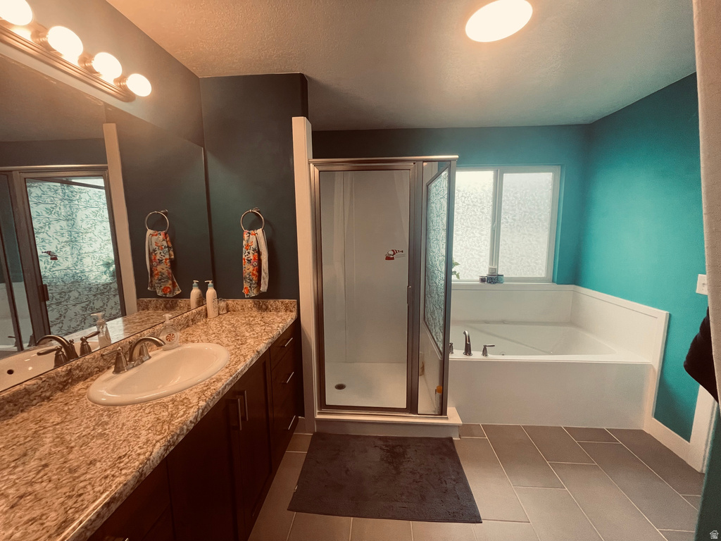 355 W LAUREN LN #214 Tooele, UT 84074