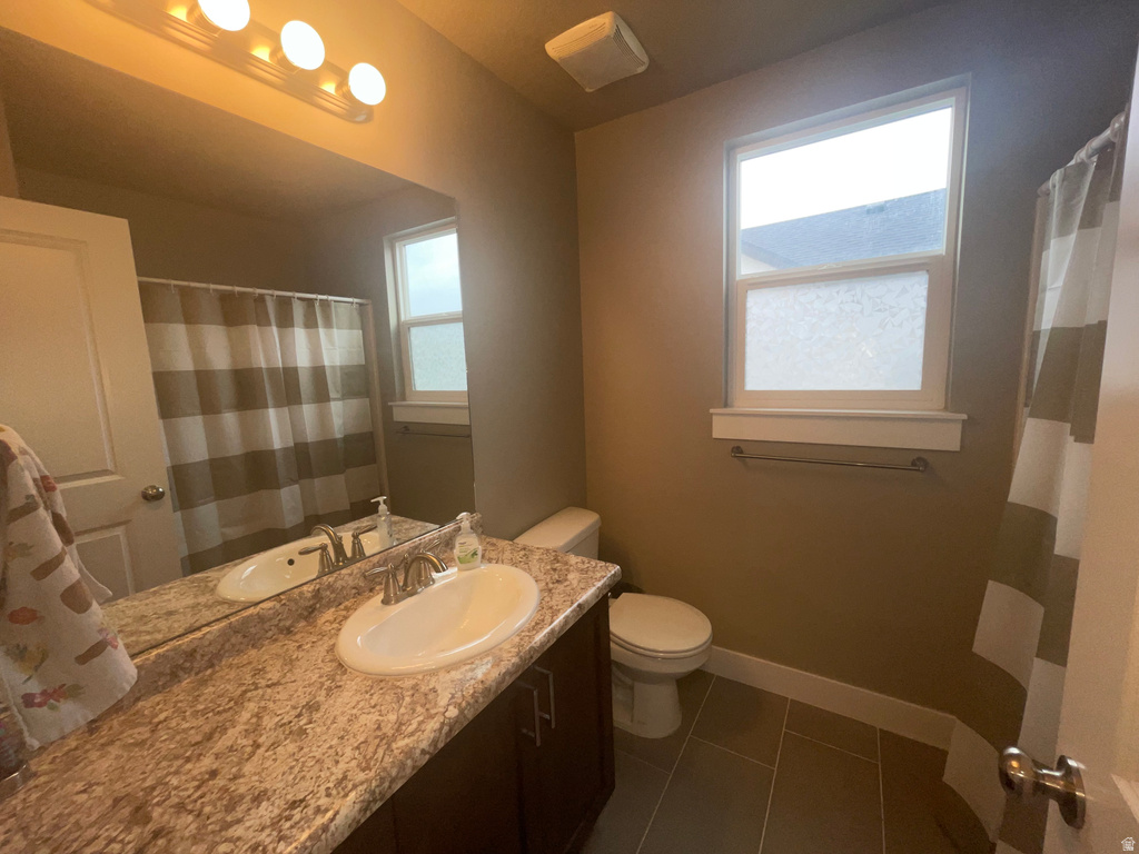 355 W LAUREN LN #214 Tooele, UT 84074