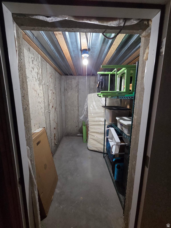 355 W LAUREN LN #214 Tooele, UT 84074