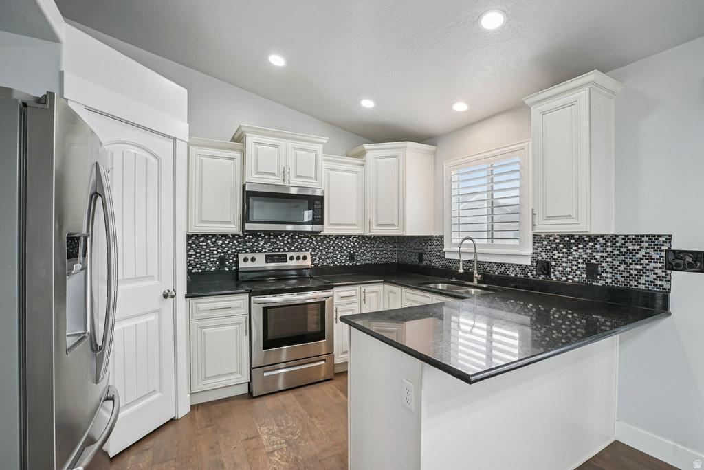 2418 E JIM BRIDGER DR Eagle Mountain, UT 84005