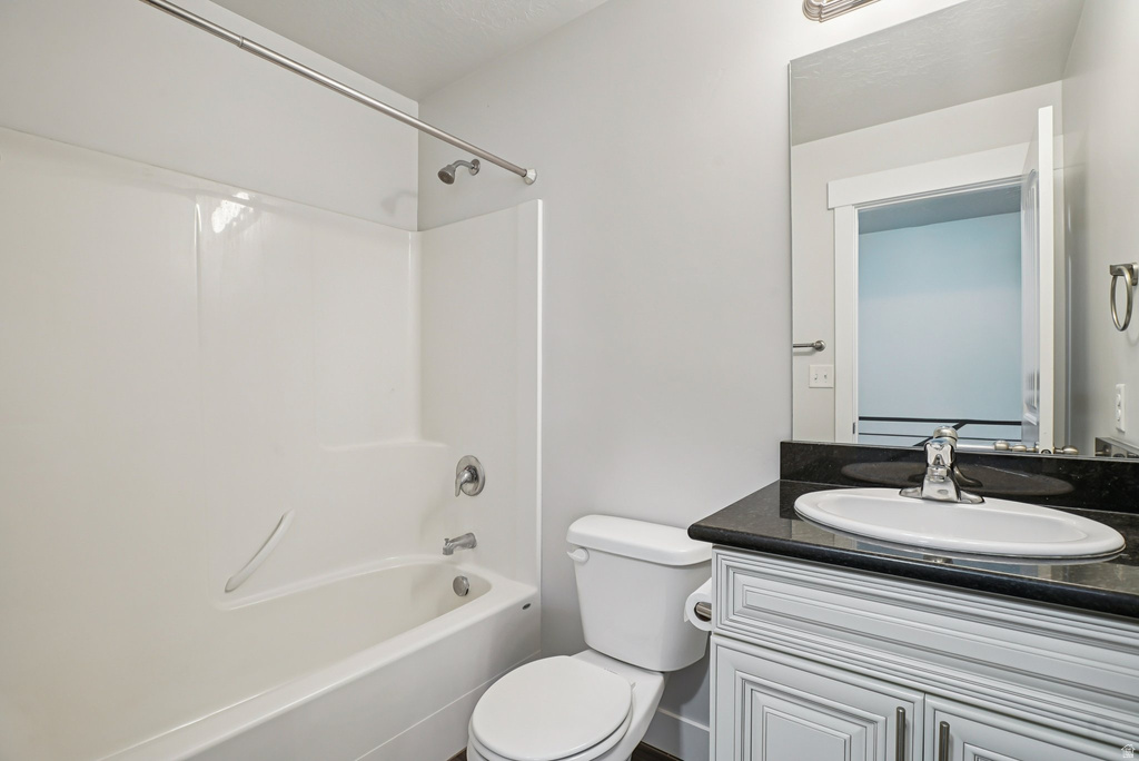 2418 E JIM BRIDGER DR Eagle Mountain, UT 84005